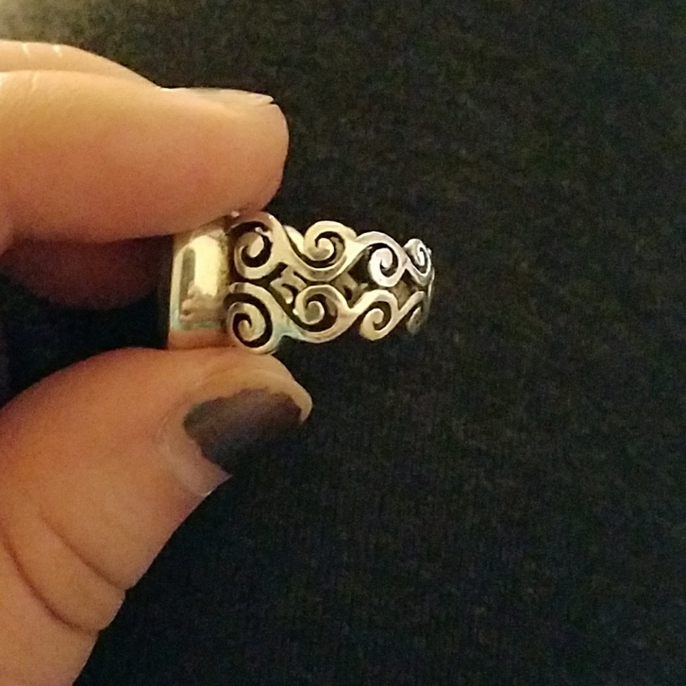 Brighton Ring - Picture 2 of 3